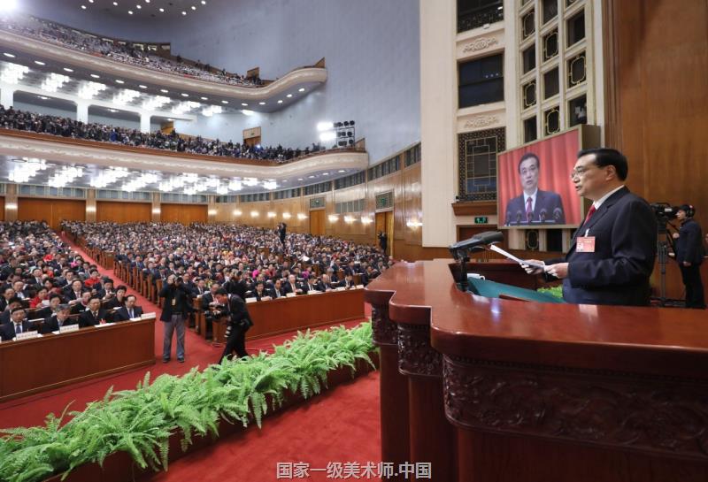 3月17日下午,李克强总理为落实《政府工作报告》工作加入一项新任务:设立专项资金,组织相关学科优秀科学家,集中攻关雾霾形成机理与治理。